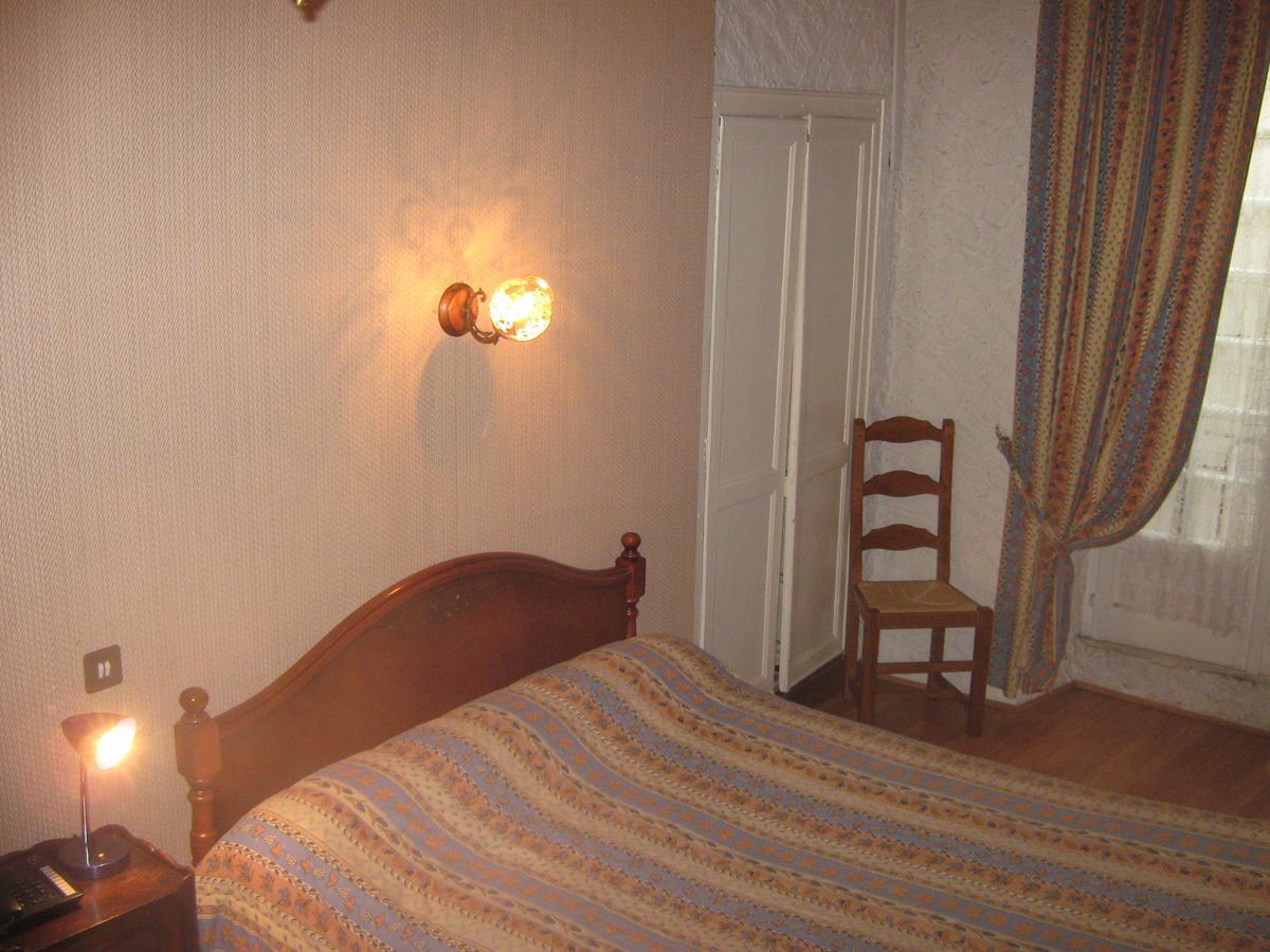 Logis Hotel Restaurant La Chaumiere Tournon-sur-Rhone Exterior foto